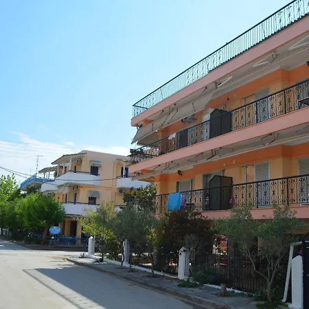 Apartament Dimitra Paralia Dionisiou