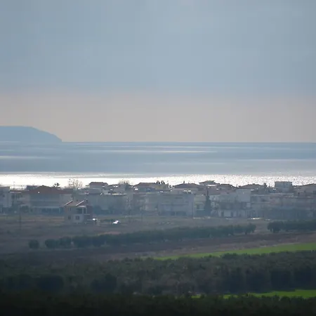 Dimitra * Paralia Dionisiou