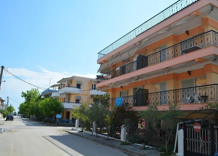 Апартаменты Dimitra Паралия-Дионисиу