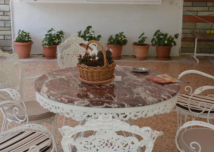 Dimitra * Паралия-Дионисиу