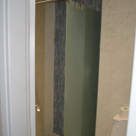 Dimitra Dioniszíu-part